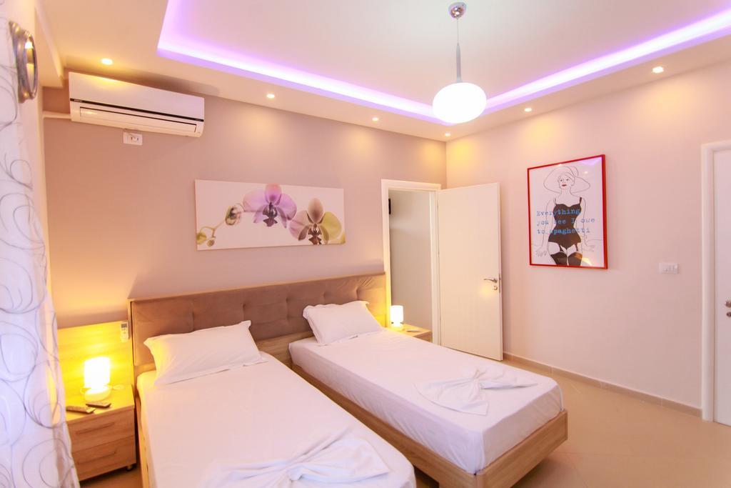 Blue Sea Apartments Saranda Kültér fotó
